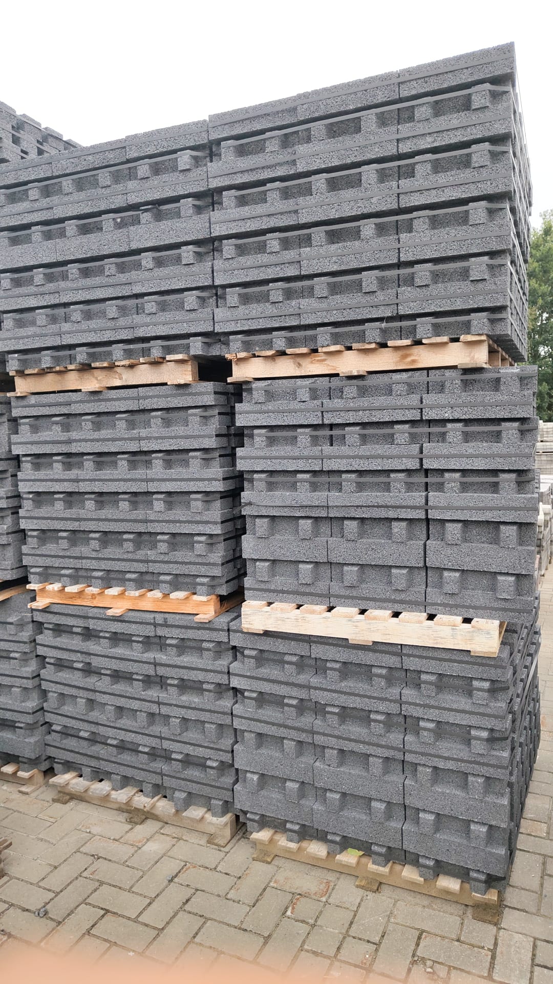 33/11/8 MET INGEBOUWDE ECOSPACERS + WATERDOORLATEND ZWART- UITVERKOOP MET EXTRA KORTING